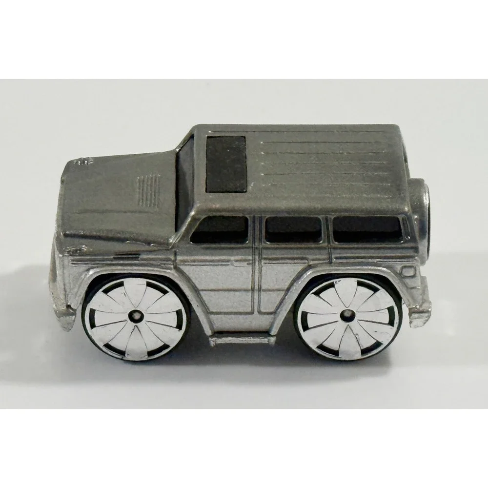 Mercedes-Benz G500 -  Hot Wheels ‎ - Gray & Silver